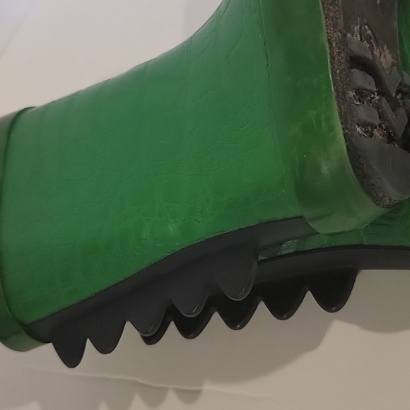 Target Dinosaur Boys Green Boots size 5 - Picture 5 of 6